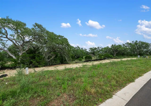 3rd image of 369 Sw Crosswater Ln, Dripping Springs, TX 78620 | MLS# 4012986