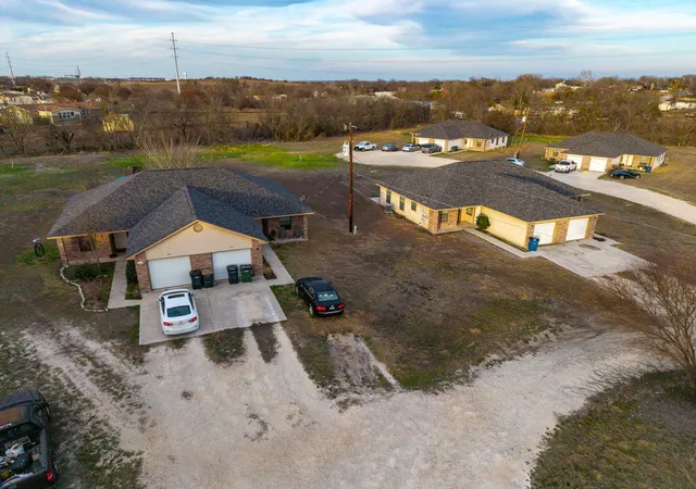 3rd image of 540-566 Crest Circle Dr, San Marcos, TX 78666 | MLS# 4692656