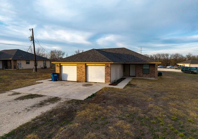 5th image of 540-566 Crest Circle Dr, San Marcos, TX 78666 | MLS# 4692656