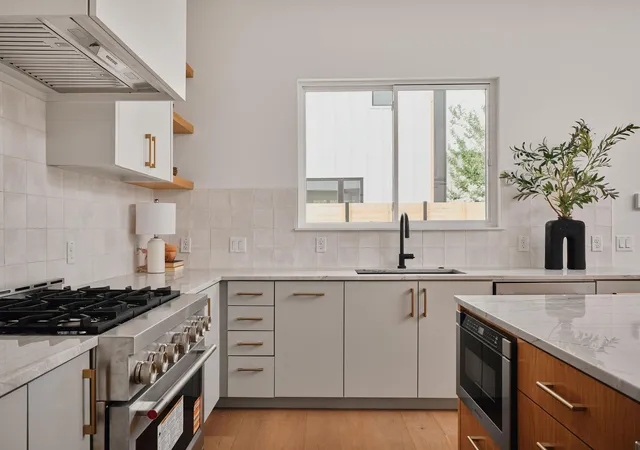 Photo 4 of Single family home for sale at 3019 Garwood St #1, Austin, TX 78702 | MLS# 9553099 | Listing updated on 2026-09-25
