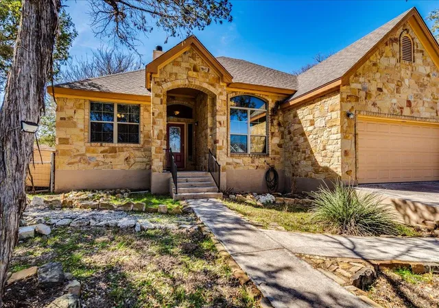 3rd image of 11 Rhapsody Ln, Wimberley, TX 78676 | MLS# 8417901