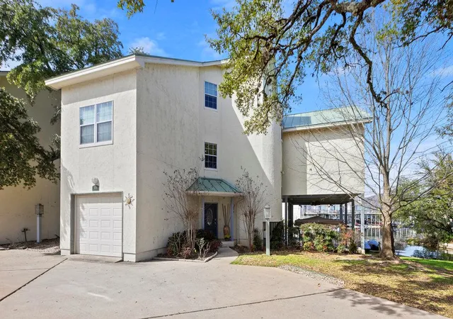 Homes for sale in Horseshoe Bay, TX | 5900 W Fm 2147 #106, Horseshoe Bay, TX 78657 | MLS# 6579230
