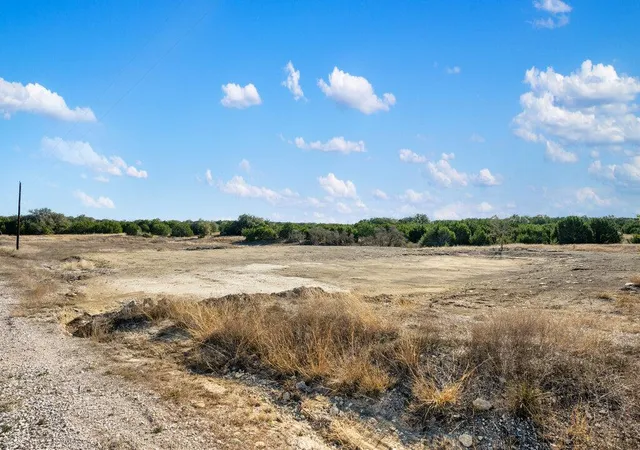 Photo 4 of Single family home for sale at 155 Whispering Wind Rd, Bertram, TX 78605 | MLS# 1947550 | Listing updated on 2026-08-05
