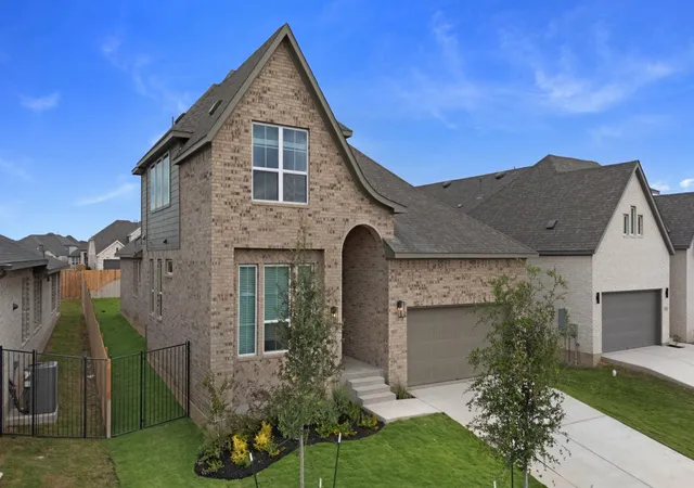 Photo 2 of Single family home for sale at 212 Montecido Dr, Liberty Hill, TX 78642 | MLS# 1751547 | Listing updated on 2026-10-07