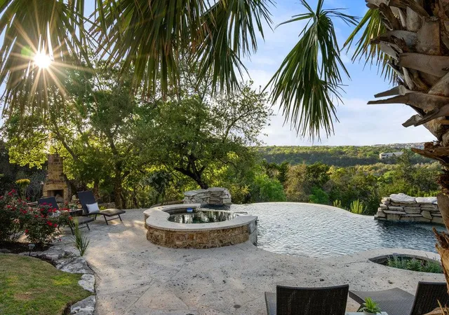 Photo 4 of Single family home for sale at 11029 Arroyo Cyn Dr, Austin, TX 78736 | MLS# 3585394 | Listing updated on 2026-06-16