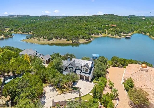 Photo 1 of Single family home for sale at 821 S Angel Light Dr, Spicewood, TX 78669 | MLS# 4059900 | Listing updated on 2026-08-24