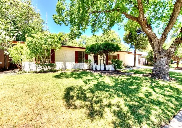 Photo 3 of Land for sale at 5910 Marilyn Dr, Austin, TX 78757 | MLS# 5129168 | Listing updated on 2026-07-27