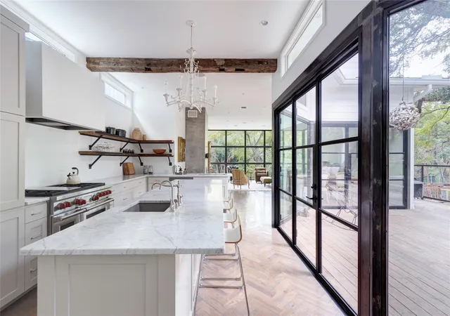 Photo 2 of Single family home for sale at 1700 S 6th Street, Austin, TX 78704 | MLS# 4100050 | Listing updated on 2026-09-18