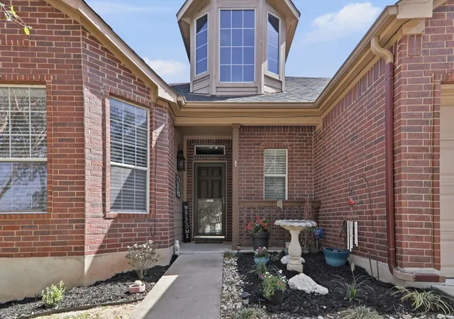 Photo 3 of Single family home for sale at 2157 Paradise Ridge Dr, Round Rock, TX 78665 | MLS# 7662933 | Listing updated on 2026-10-04
