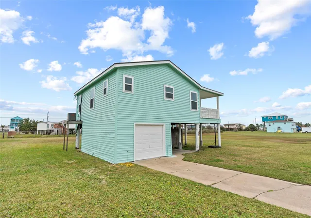 2nd image of 3929 4th St, Galveston, TX 77554 | MLS# 1062747