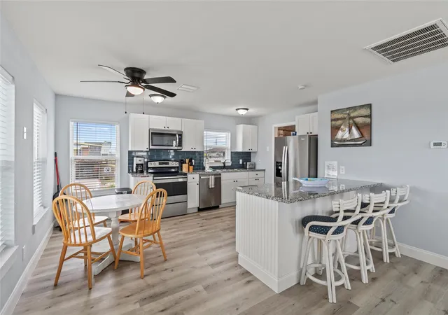 3rd image of 3929 4Th St, Galveston, TX 77554 | MLS# 1062747