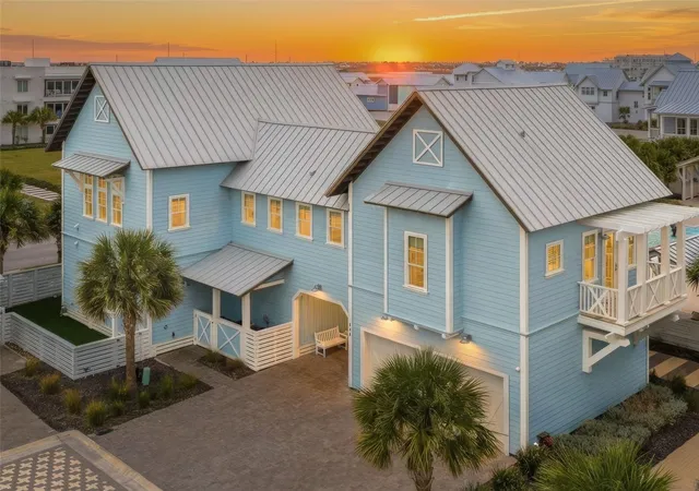 40th image of 636 Kings Crown Ln, Port Aransas, TX 78373 | MLS# 6817151