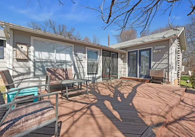 Photo 4 of Single family home for sale at 318 Clear Crk Dr, Burnet, TX 78611 | MLS# 2589415 | Listing updated on 2026-08-27
