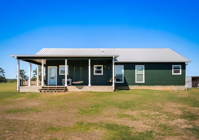 Photo 1 of House for sale at 935 Highway 21 E, Bastrop, TX 78602 | MLS# 5905429 | Listing updated on 2026-10-29