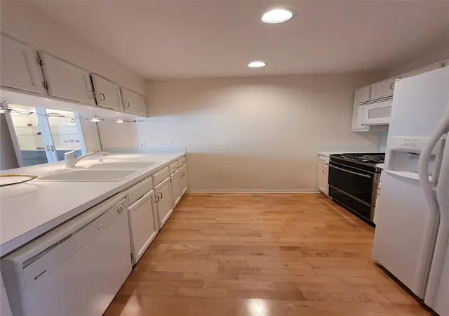 5th image of 2410 Enfield Rd, Austin, TX 78703