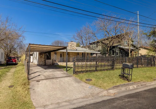 4th image of 1114 Richardine Ave, Austin, TX 78721 | MLS# 3642216