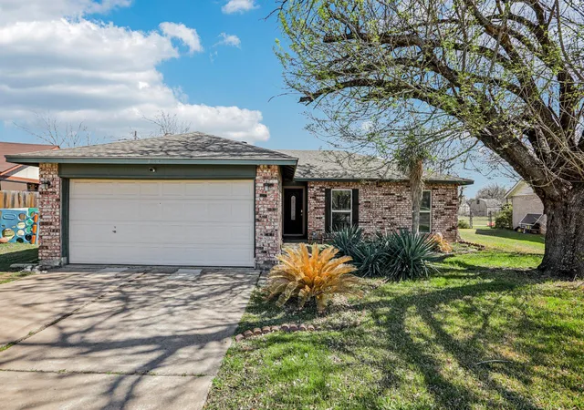 2nd image of 1107 Long Meadow Dr, Round Rock, TX 78664 | MLS# 2627758