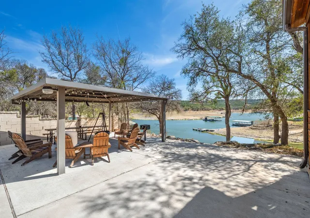 Photo 1 of Single family home for sale at 2903 Oak Ridge Dr, Spicewood, TX 78669 | MLS# 7859261 | Listing updated on 2026-06-10