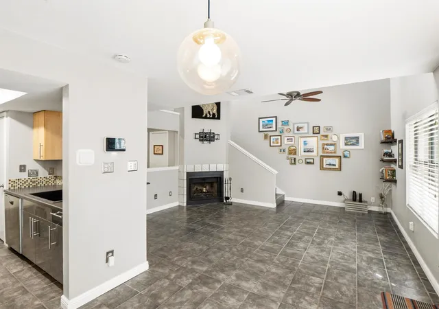 4th image of 512 Eberhart Ln, Austin, TX 78745