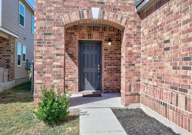 3rd image of 6312 Wagon Spring St, Del Valle, TX 78617 | MLS# 3901458