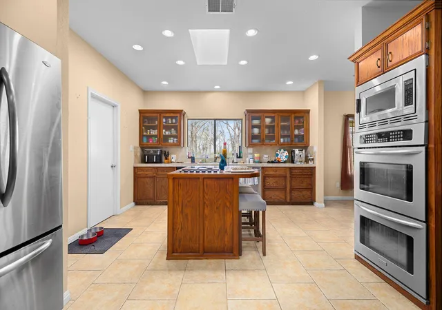 Photo 3 of Single family home for sale at 75 County Rd 129, Taylor, TX 76574 | MLS# 3795982 | Listing updated on 2026-09-01
