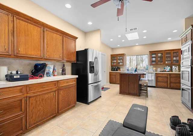 Photo 4 of Single family home for sale at 75 County Rd 129, Taylor, TX 76574 | MLS# 3795982 | Listing updated on 2026-09-01