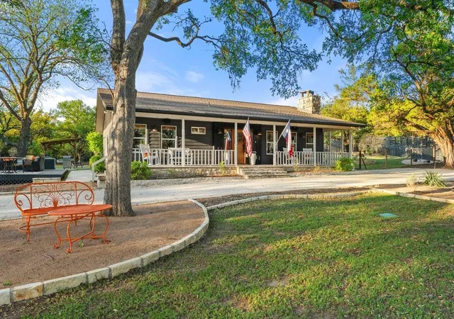 Photo 3 of Single family home for sale at 2800 River Rd, Wimberley, TX 78676 | MLS# 9597335 | Listing updated on 2026-09-20