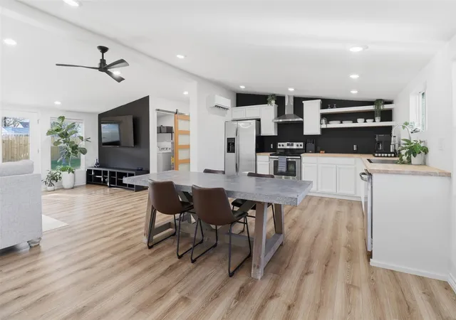Manufactured home for sale at 728 Driftwood Ln, Cottonwood Shores, TX 78657 | MLS# 3965621