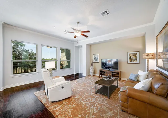 2nd image of 960 Blue Ridge Dr, Dripping Springs, TX 78620 | MLS# 3126476