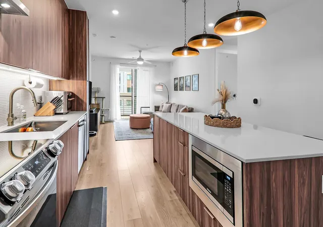 1st image of 1701 Simond Ave #304, Austin, TX 78723 | MLS# 1315178