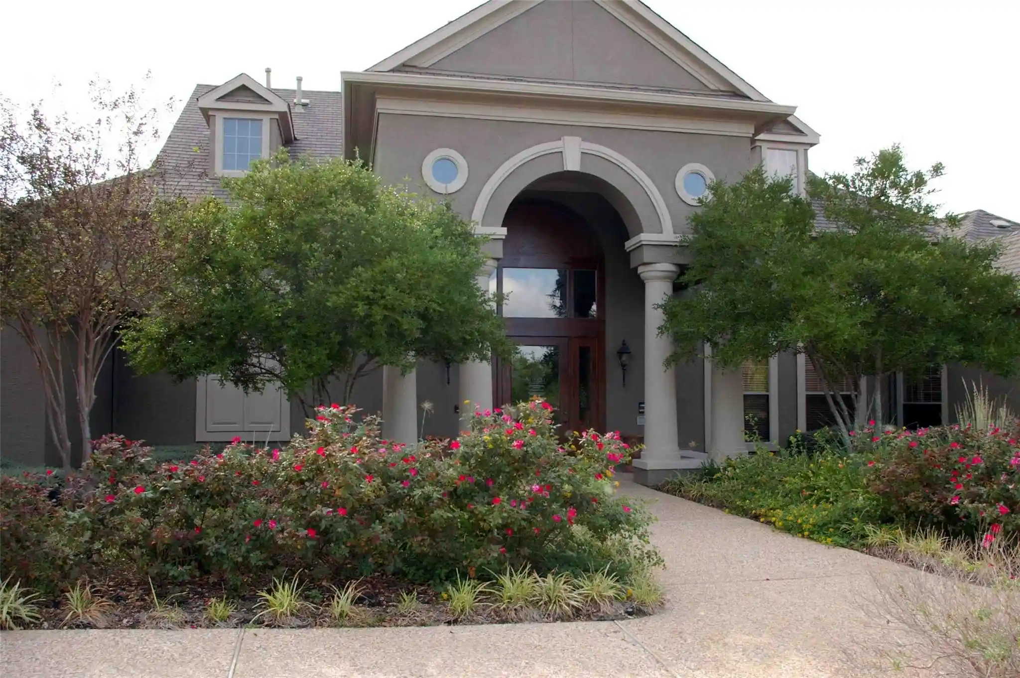 Listing Photo 2 - Condo for sale in 11203 Ranch Rd 2222 located at 11203 Ranch Rd 2222, Austin, TX 78730 - Unit #1104