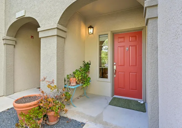 Listing Photo 4 - Condo for sale in building located at 11203 Ranch Rd 2222 Ranch, Austin, TX 78730 - Unit #1104