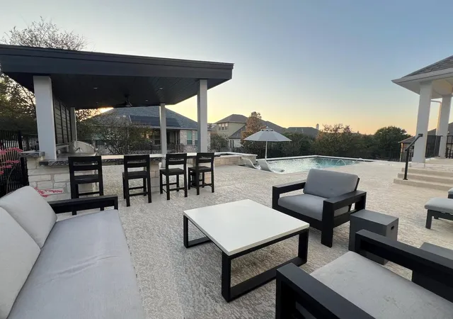 3rd image of 102 Waverly Spire Ct, Austin, TX 78738 | MLS# 8272513