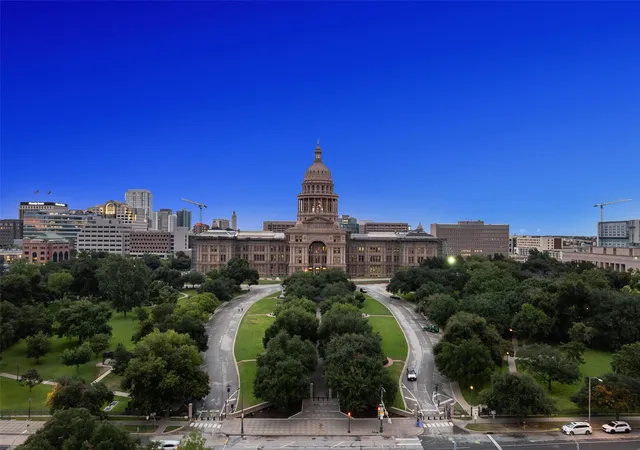 40th image of 109 E 10th St, Austin, TX 78701 | MLS# 1682844