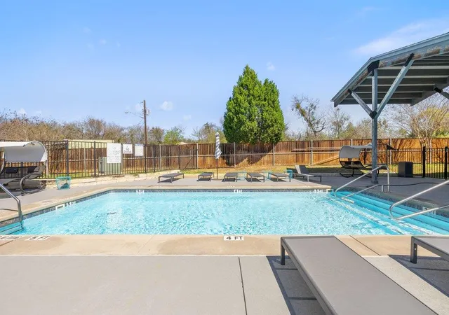 33rd image of 7805 Cooper Ln #401, Austin, TX 78745 | MLS# 8301138