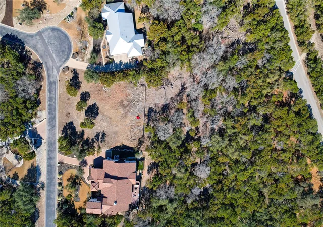 4th image of 17712 Regatta View Dr, Jonestown, TX 78645 | MLS# 6802315