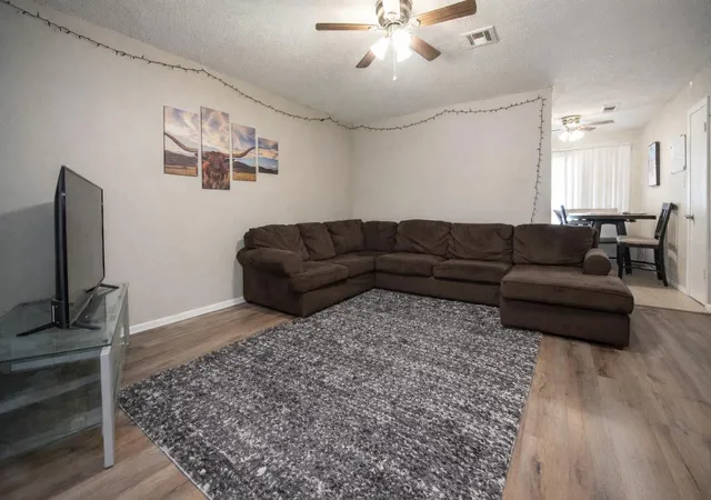 2nd image of 2214 Saulsbury Dr, Temple, TX 76504