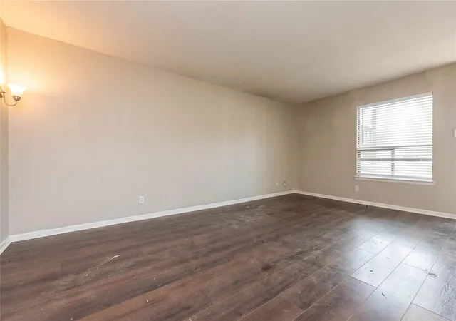 2nd image of 2214 Saulsbury Dr, Temple, TX 76504 | MLS# 1488432