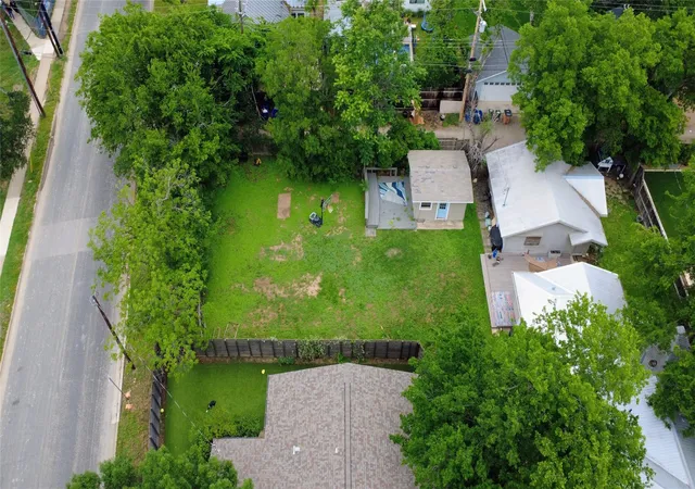 5th image of 1916 W 37Th St, Austin, TX 78731 | MLS# 7684779