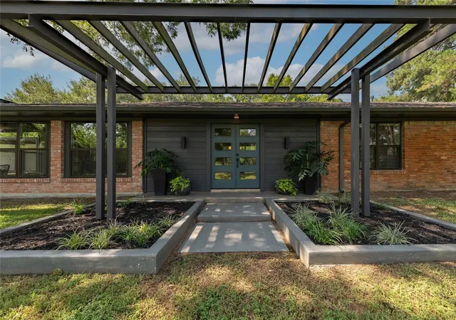 image of 455 Post Oak Court Ct, Caldwell, TX 77836 | MLS# 4140900