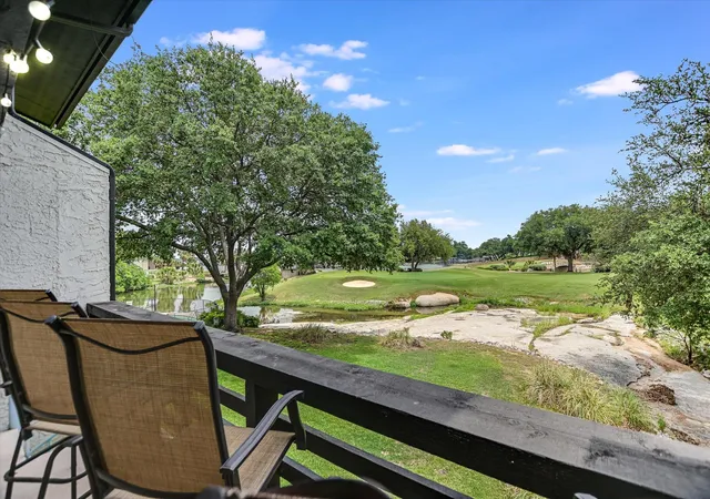 5th image of 402 Lost Echo #8, Horseshoe Bay, TX 78657 | MLS# 6931692