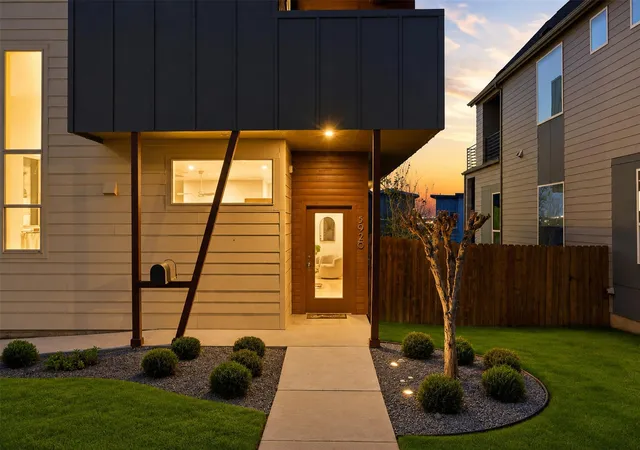 Photo 3 of Single family home for sale at 5920 Toscana Ave, Austin, TX 78724 | MLS# 4922868 | Listing updated on 2026-08-31