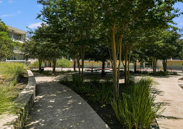 2nd image of 604 N Blf Dr, Austin, TX 78745