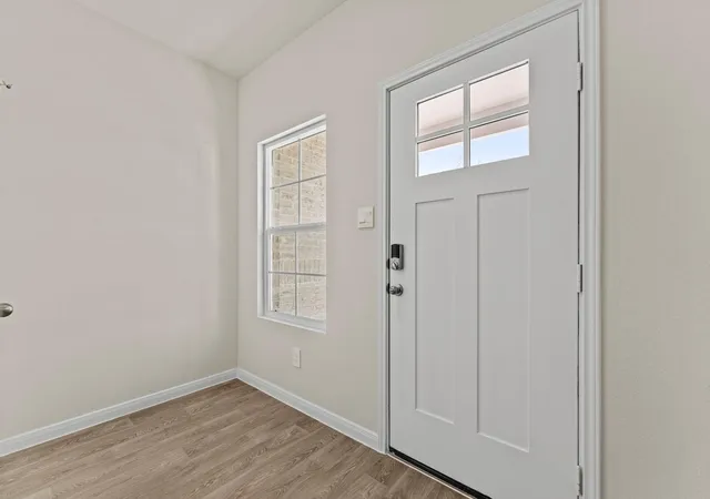 Photo 2 of Single family home for sale at 217 New Albany Ln, San Marcos, TX 78666 | MLS# 9282138 | Listing updated on 2026-10-09