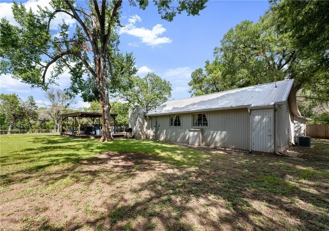 Photo 39 of Sale Pending at 16301 E Lakeshore Dr, Austin, TX 78734 | MLS# 8739269 | Listing updated on 2026-07-14