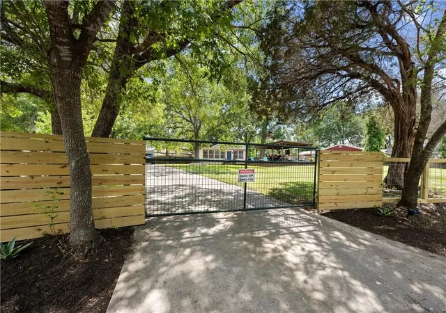 Photo 4 of Sale Pending at 16301 E Lakeshore Dr, Austin, TX 78734 | MLS# 8739269 | Listing updated on 2026-07-14
