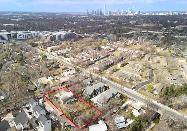 1st image of 4608 Prock Ln, Austin, TX 78721 | MLS# 8287067