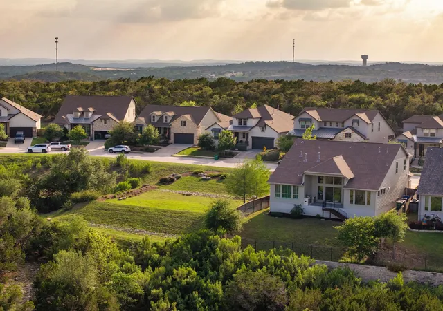 4th image of 595 Dayridge Dr, Dripping Springs, TX 78620 | MLS# 8107445