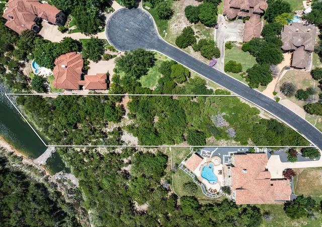 3rd image of 18505 Monet Pointe Dr, Leander, TX 78645 | MLS# 5844015