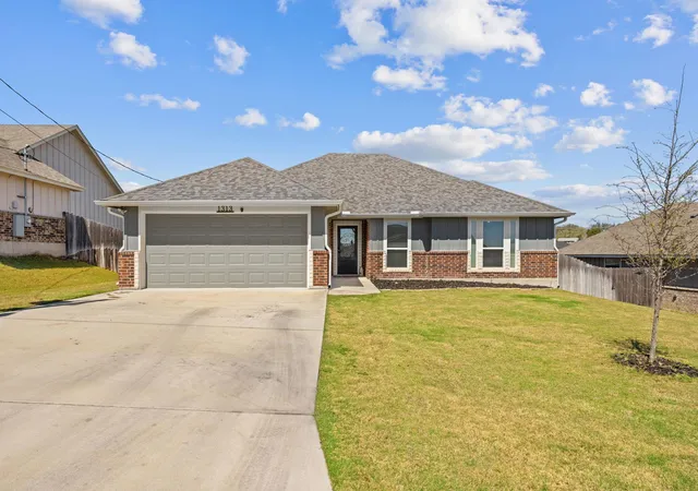 Photo 1 of Single family home for sale at 1313 Sandstone Cv, Lampasas, TX 76550 | MLS# 1412531 | Listing updated on 2026-09-17